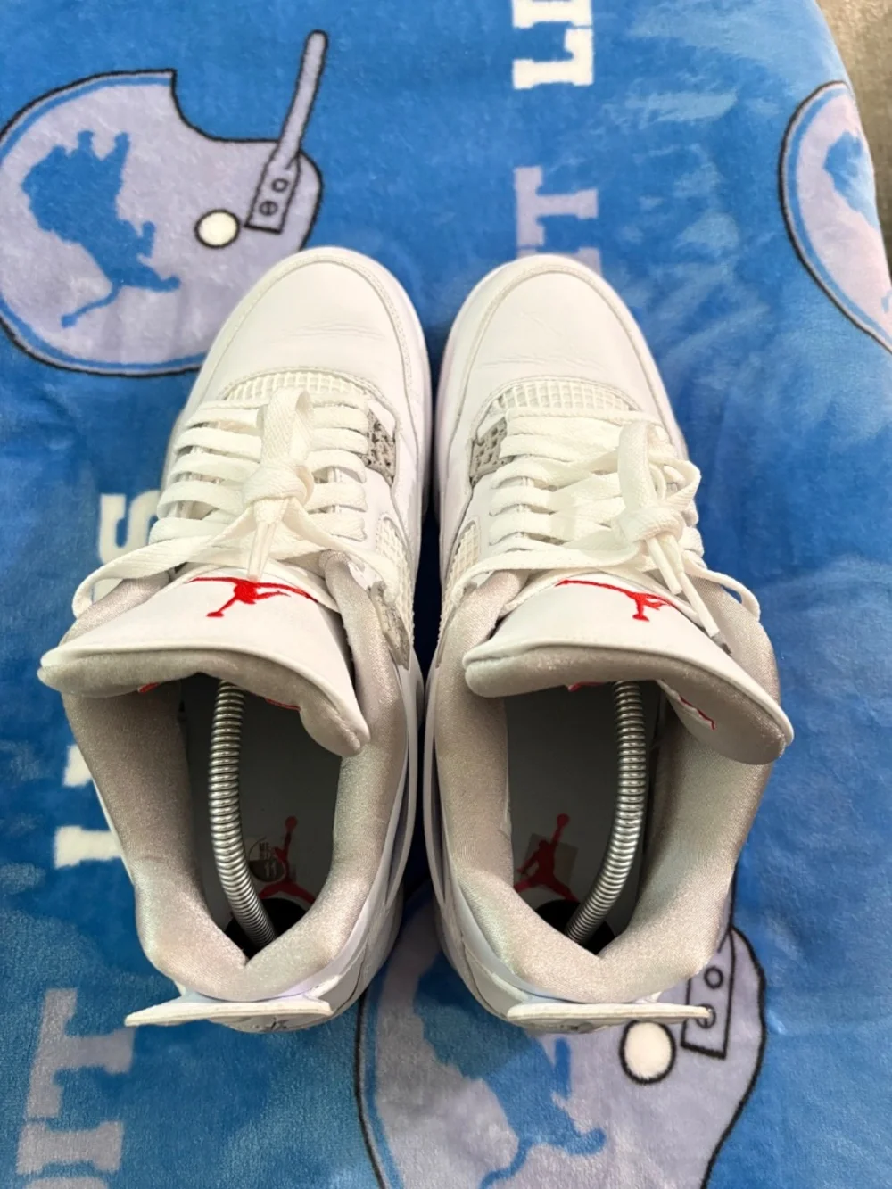 Air Jordan Retro 4 White Oreo 2021 size 11